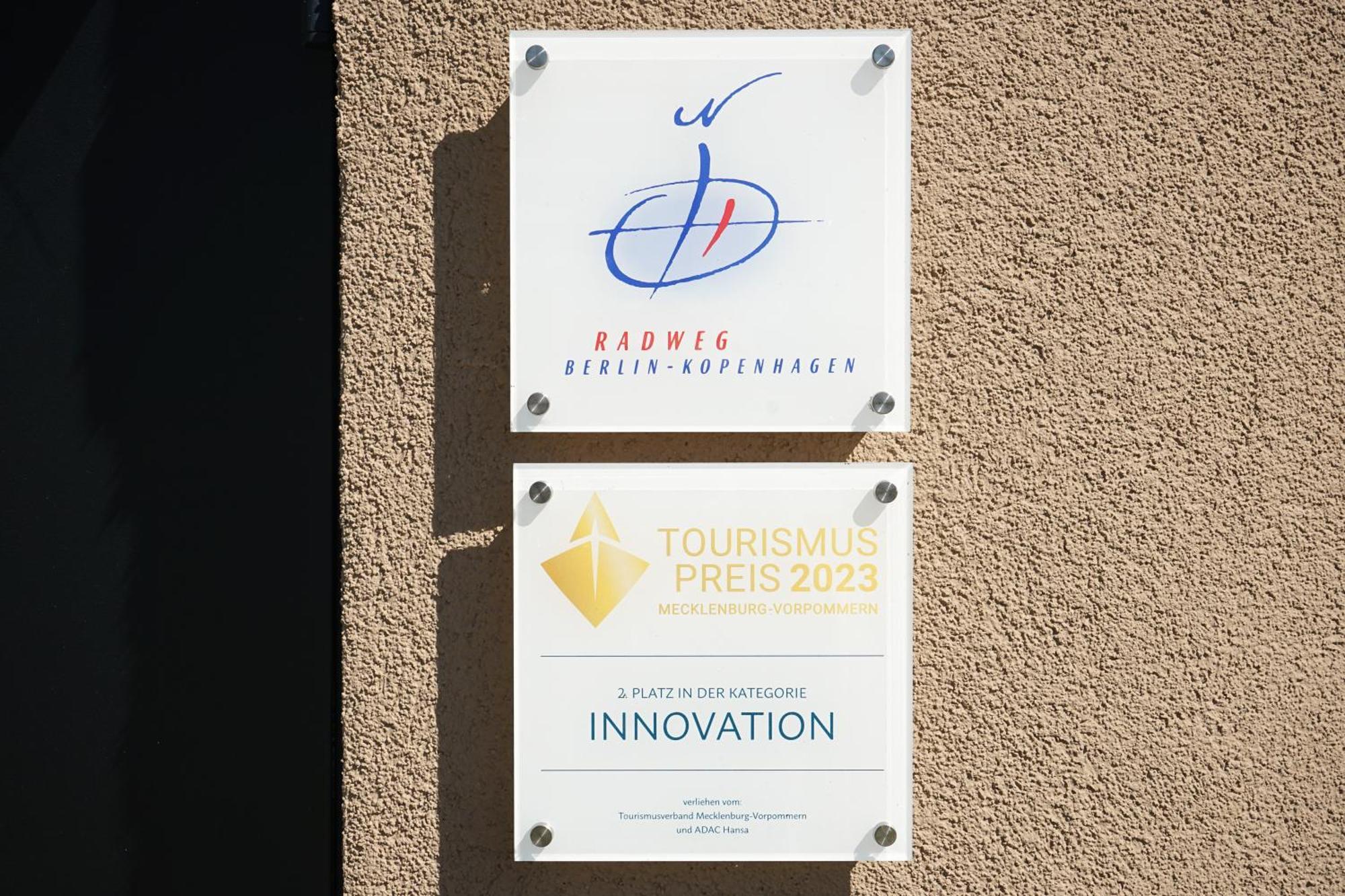slube am Stadthafen Neustrelitz Exterior foto